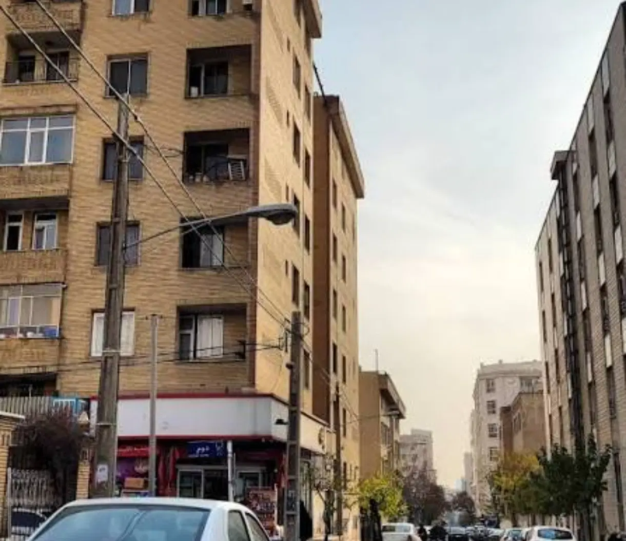 رهن و اجاره یک واحد آپارتمان ۴۲ متری زیر همکف