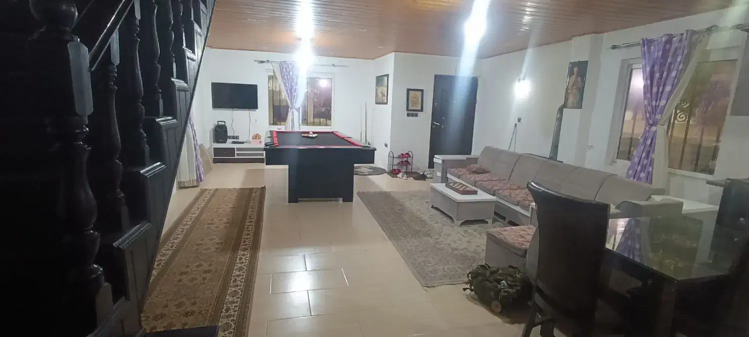 دوبلکس جنگلی شهرکی با میز بیلیارد