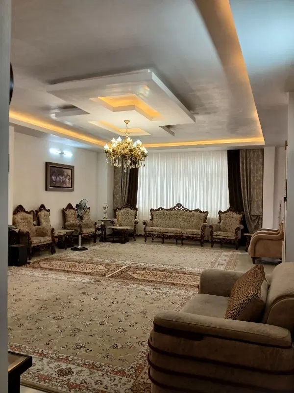 آپارتمان تک واحدی فول امکانات
