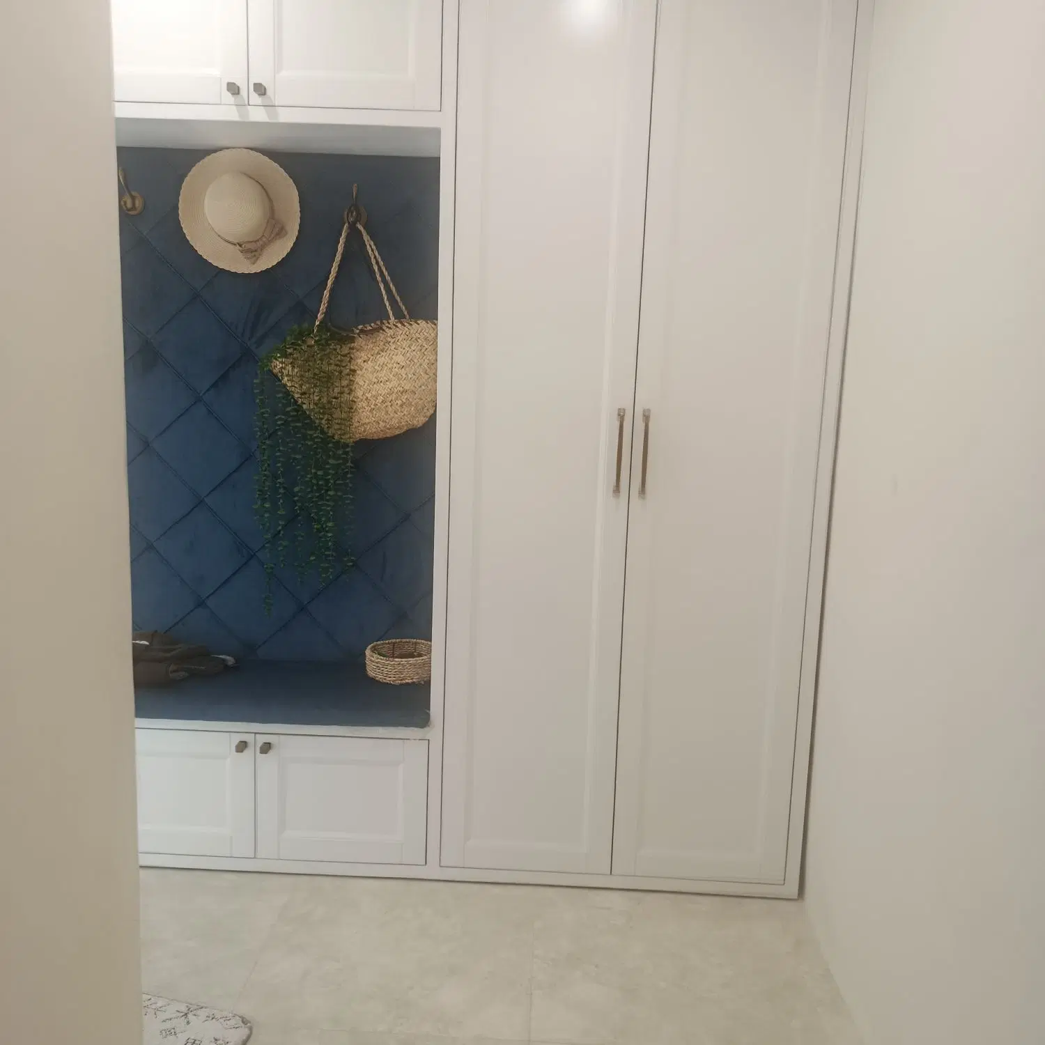 آپارتمان بسیار شیک ، فول امکانات