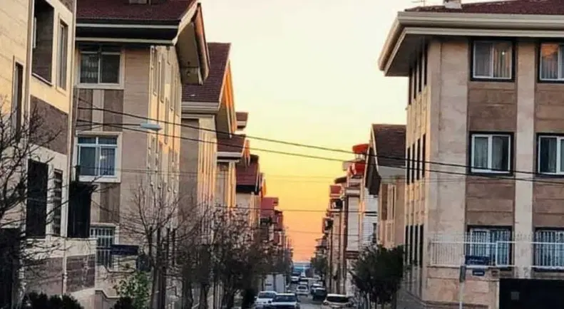 3 دانگ از 300 متر به صورت 2 واحد