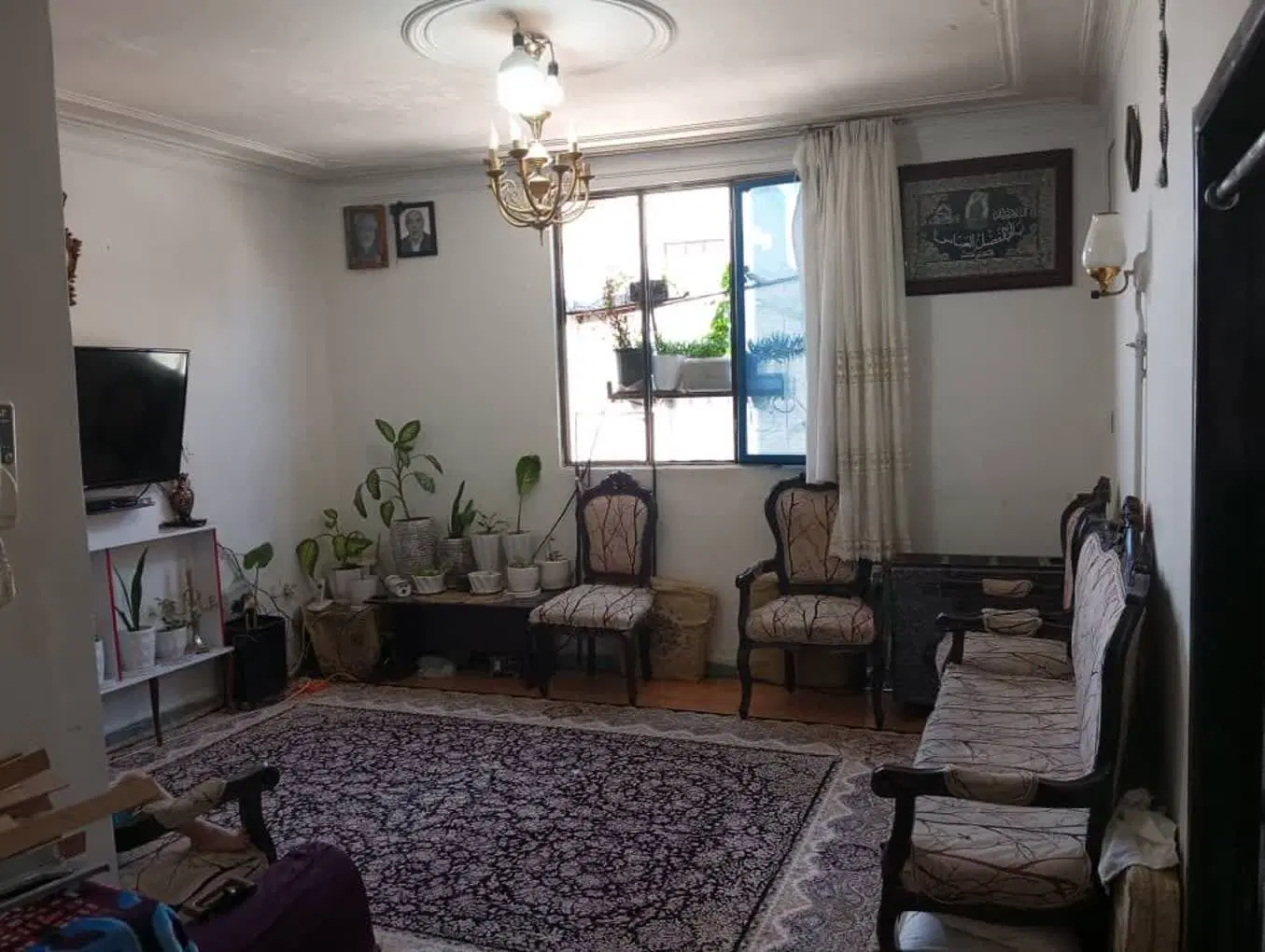 واحد ۶۵ متری پشت شهرداری