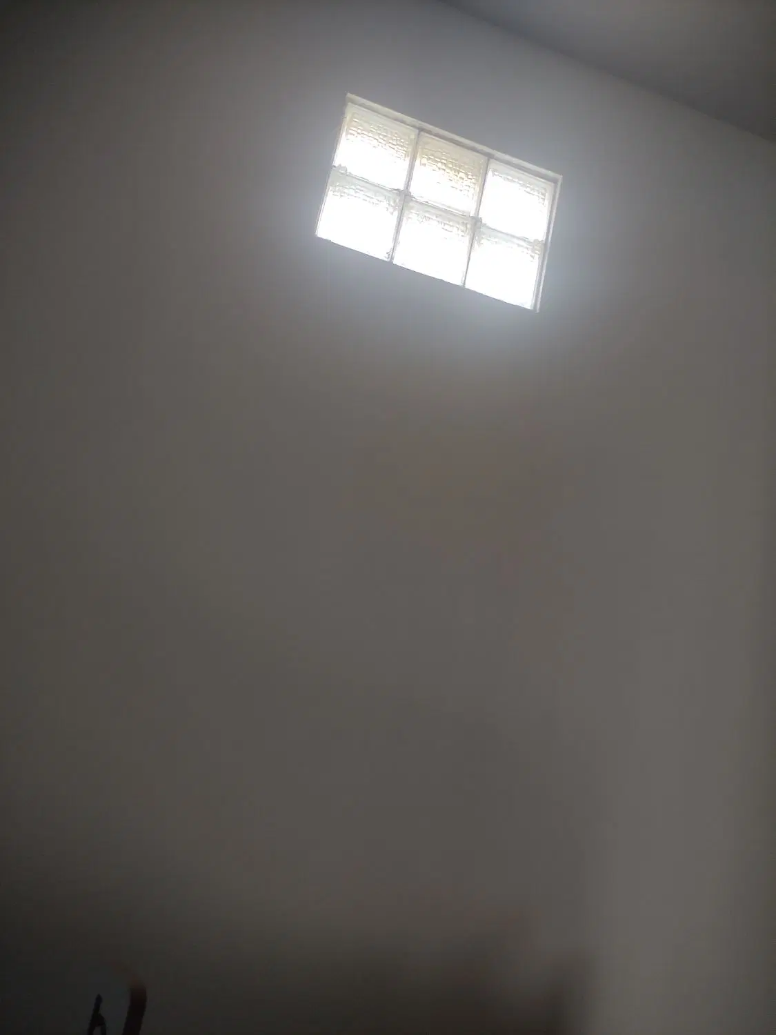 مغازه هنرستان خیابان ایرانی