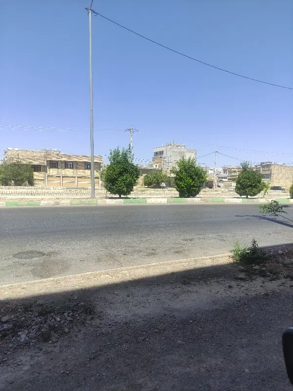 فروش چند مورد زمین تفکیکی کنارستان و بهزیستی
