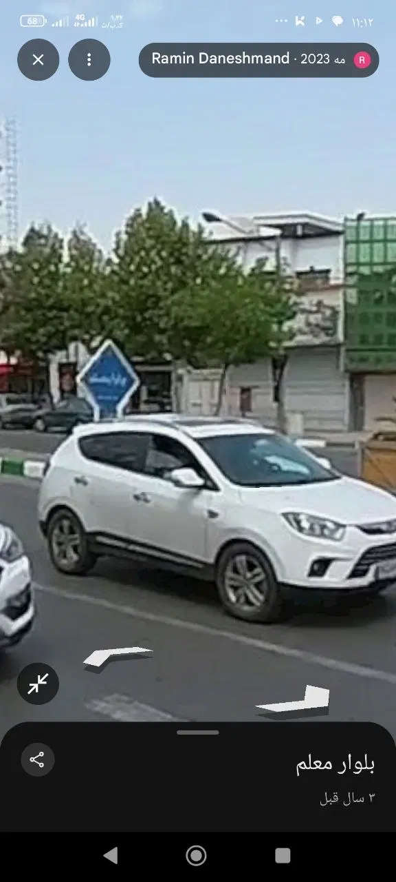 فروش ویلایی250متری همراه بامغازه تجاری حاشیه معلم