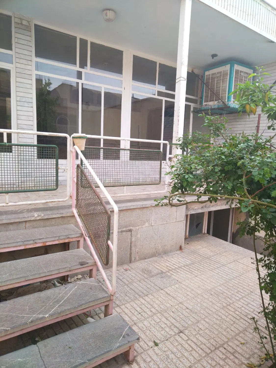منزل مسکونی گلدشت