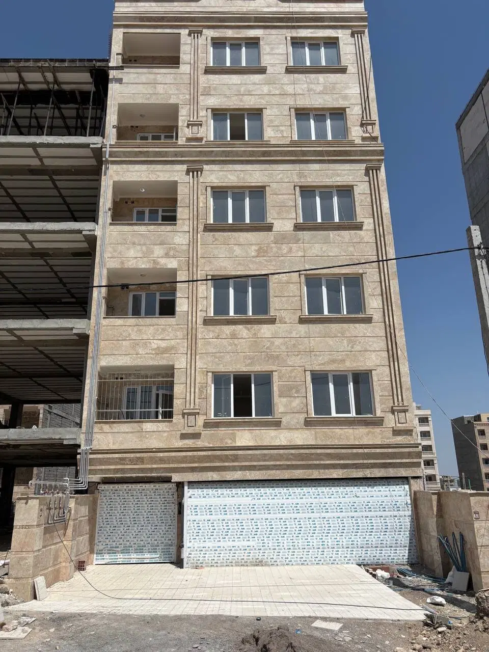 فروش فوری واحد در شهرک کوثر بلوک ۱۲