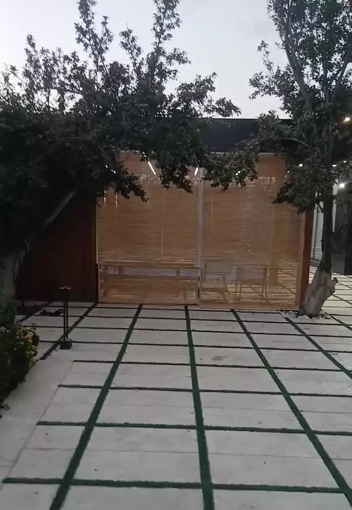 ۱۳۰۰پارک ویلا سند ششدانگ  کردزار شهریار