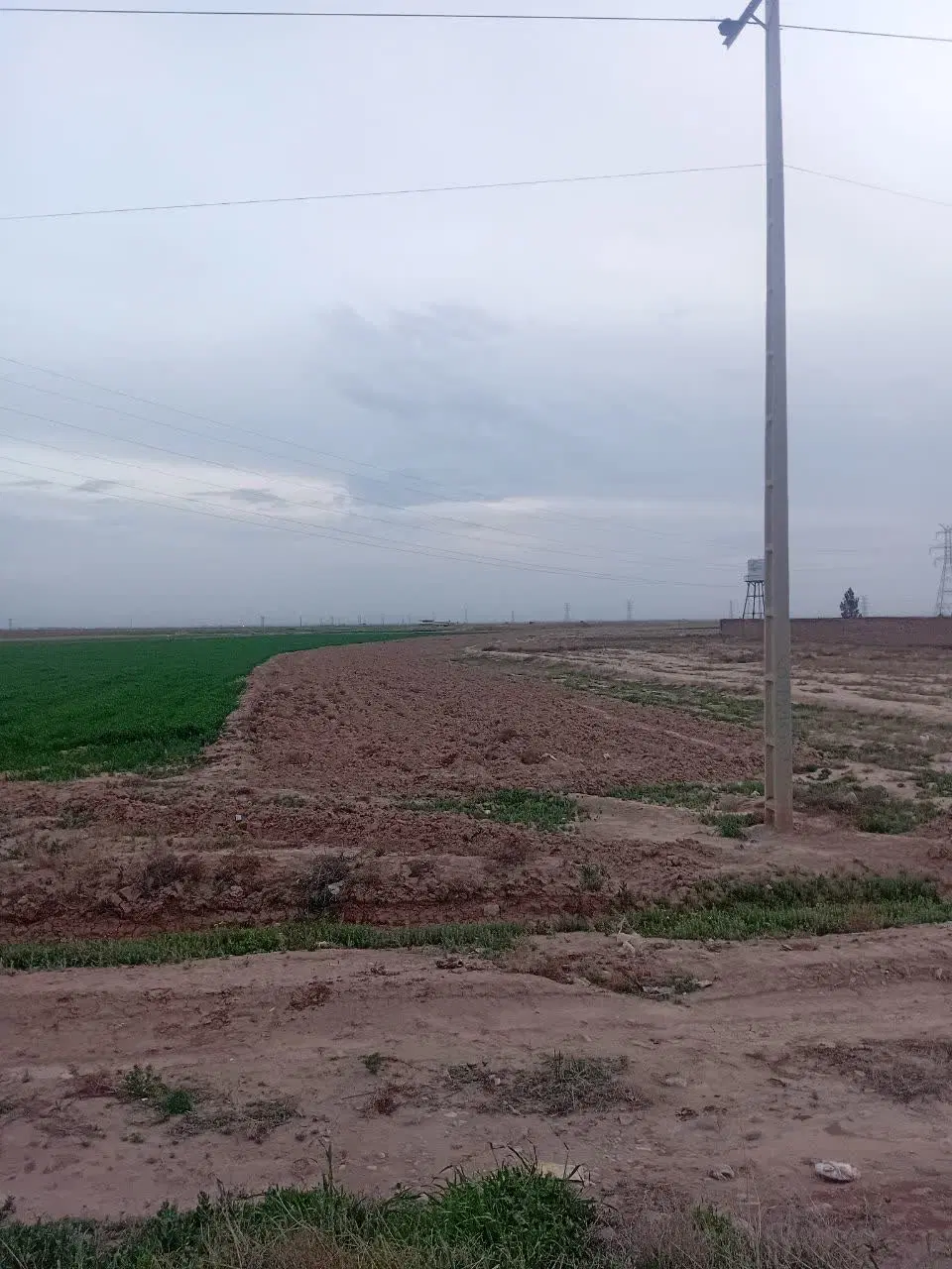 زمین حاشیه جاده فیروزه به نیشابور