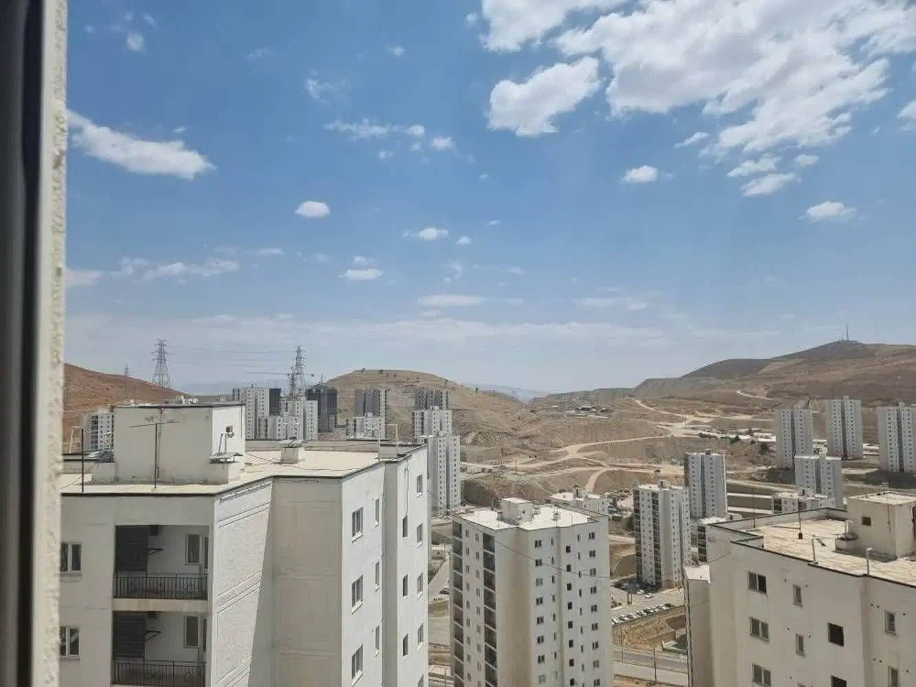 فروش یک واحد سند دست اول ، تک بلوک