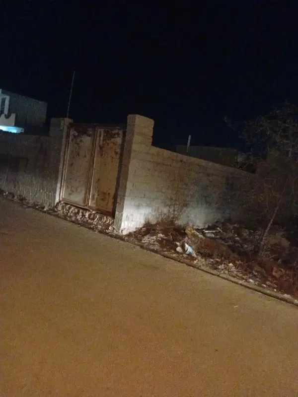 خانه نیمه کاره چاه بردی دو پلاک پشت نانوایی