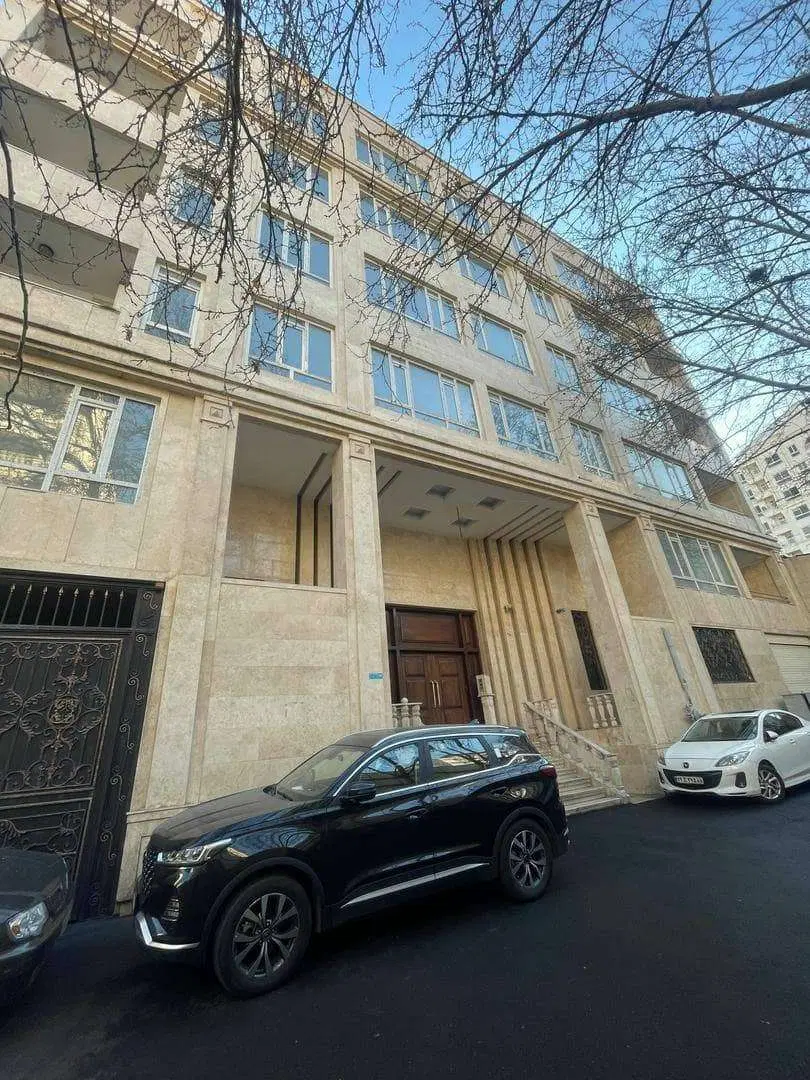 فروش اپارتمان ۱۸۵ متر بر خلیفه سلطانی خانه اصفهان