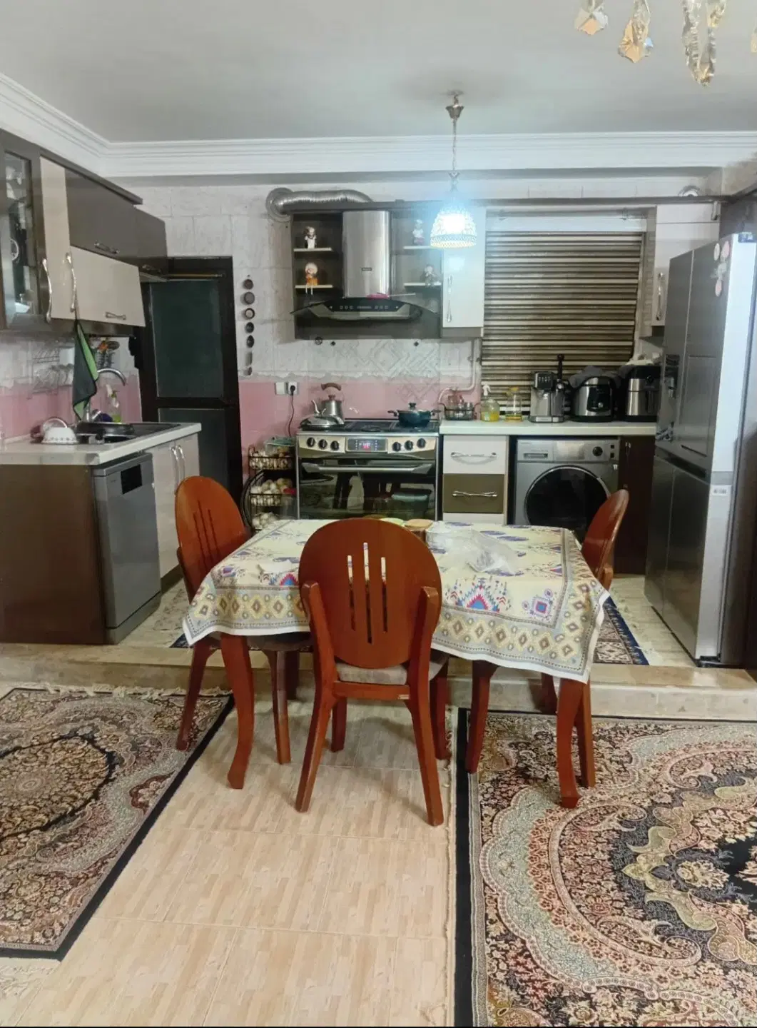 آپارتمان دو خواب بر اصلی