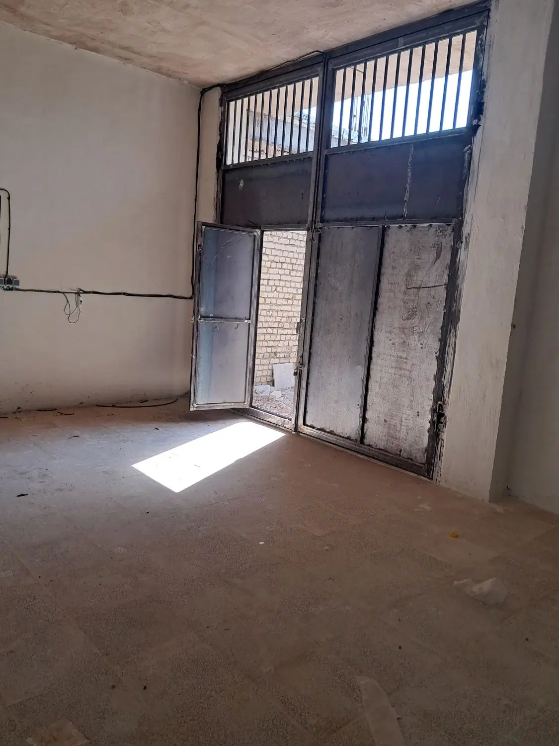 سلام کارگاه صدمتری اجاره ای