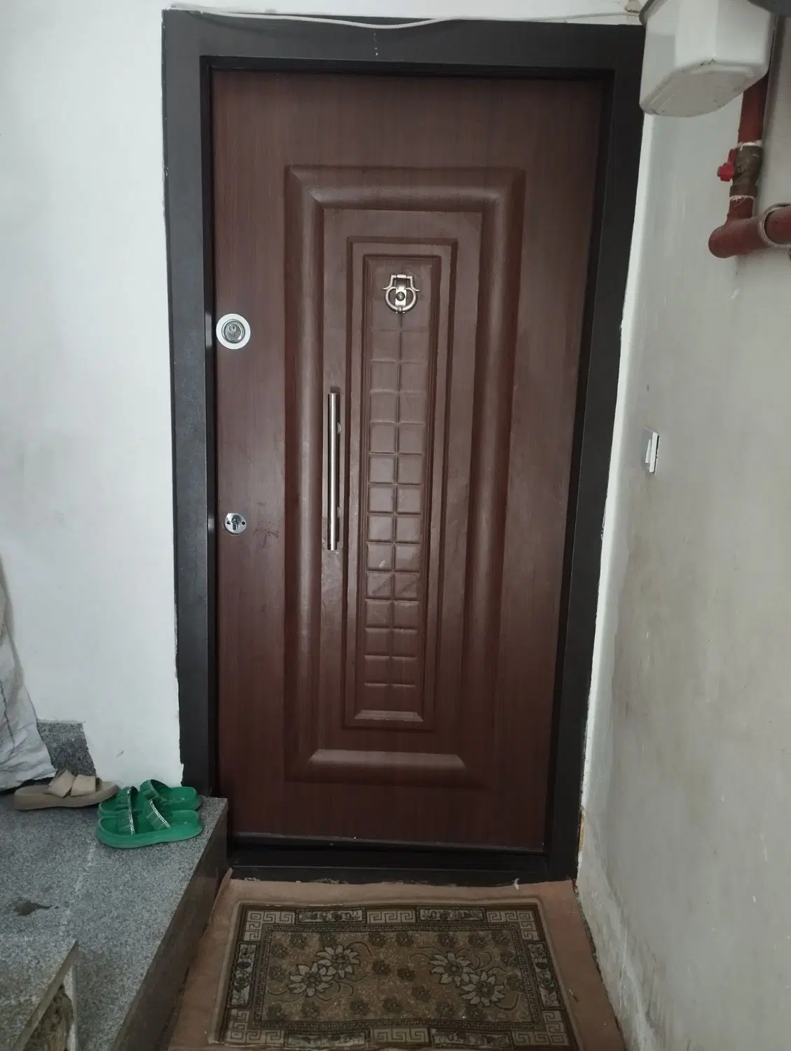 طبقه همکف شیک و تمیز