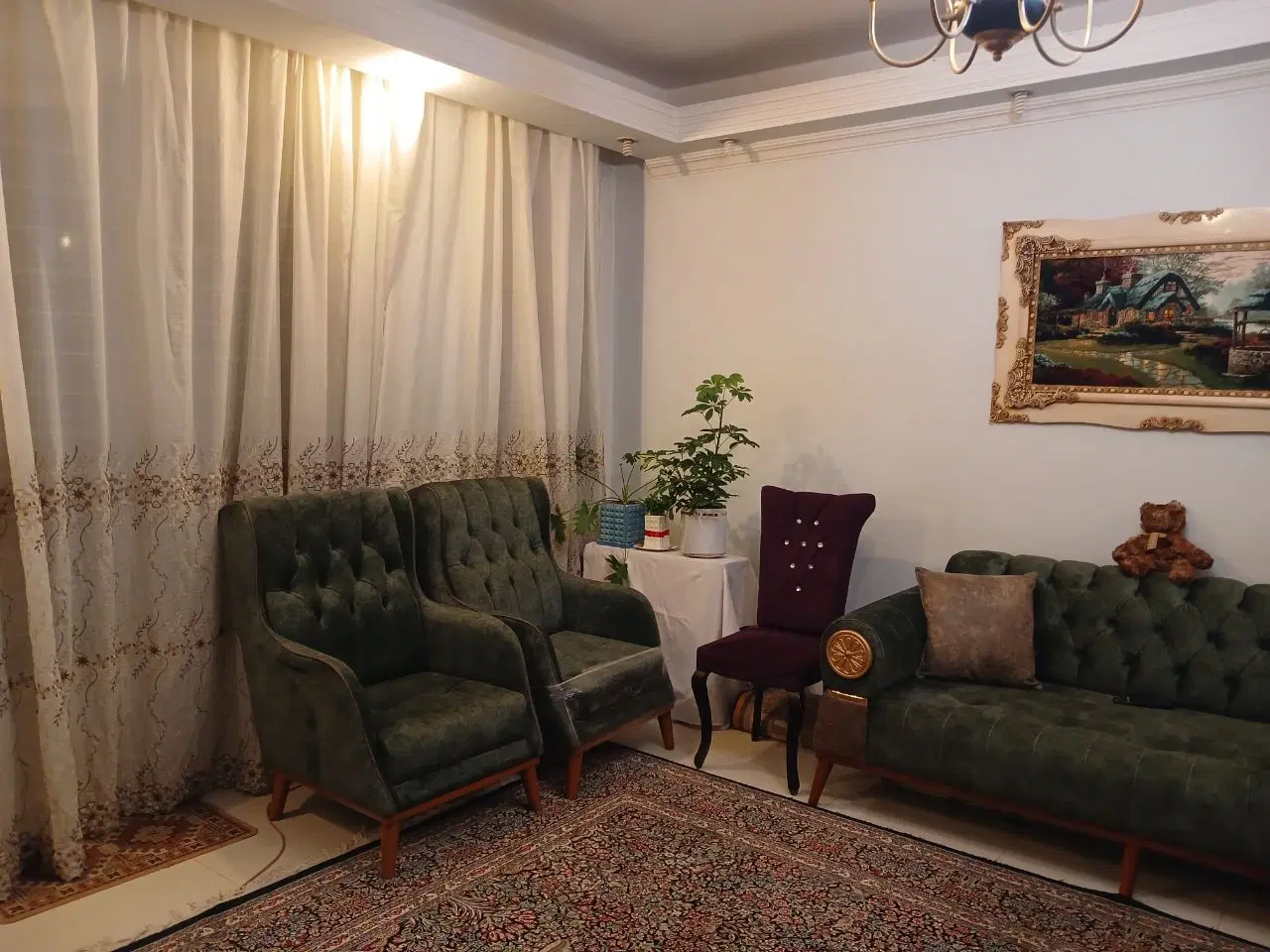 فروش آپارتمان مسکونی هوشنگ مرادی
