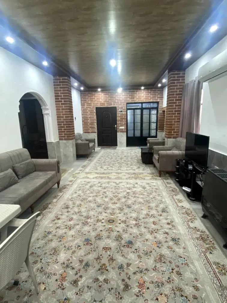 ویلا استخر دار دو‌خواب شبی۲۵۰۰