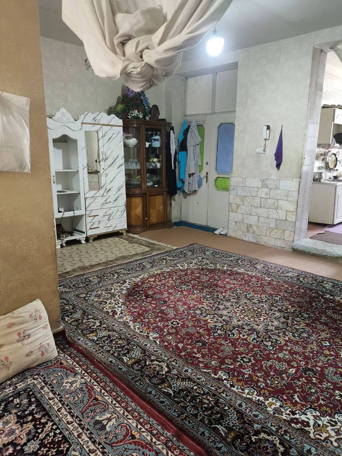 تقریبا ۶۵ تا ۷۰ متر تک خواب