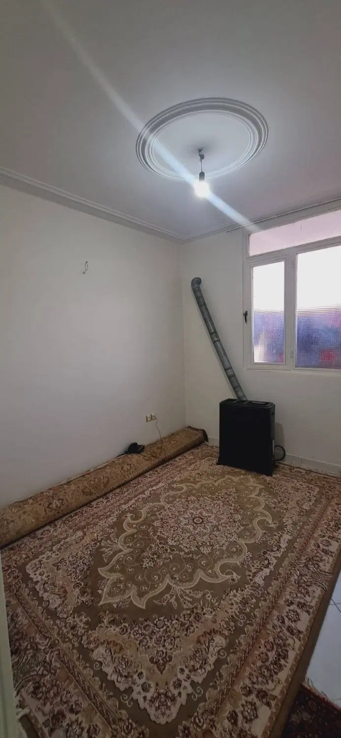 متراژ72متر سال ساخت1386