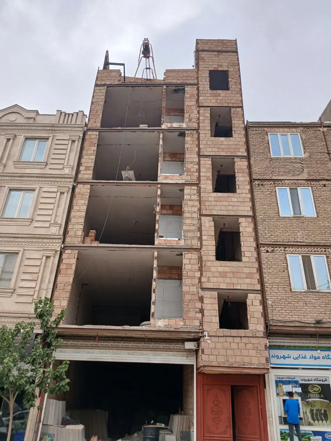 فروش واحد ۱۵۰ متری