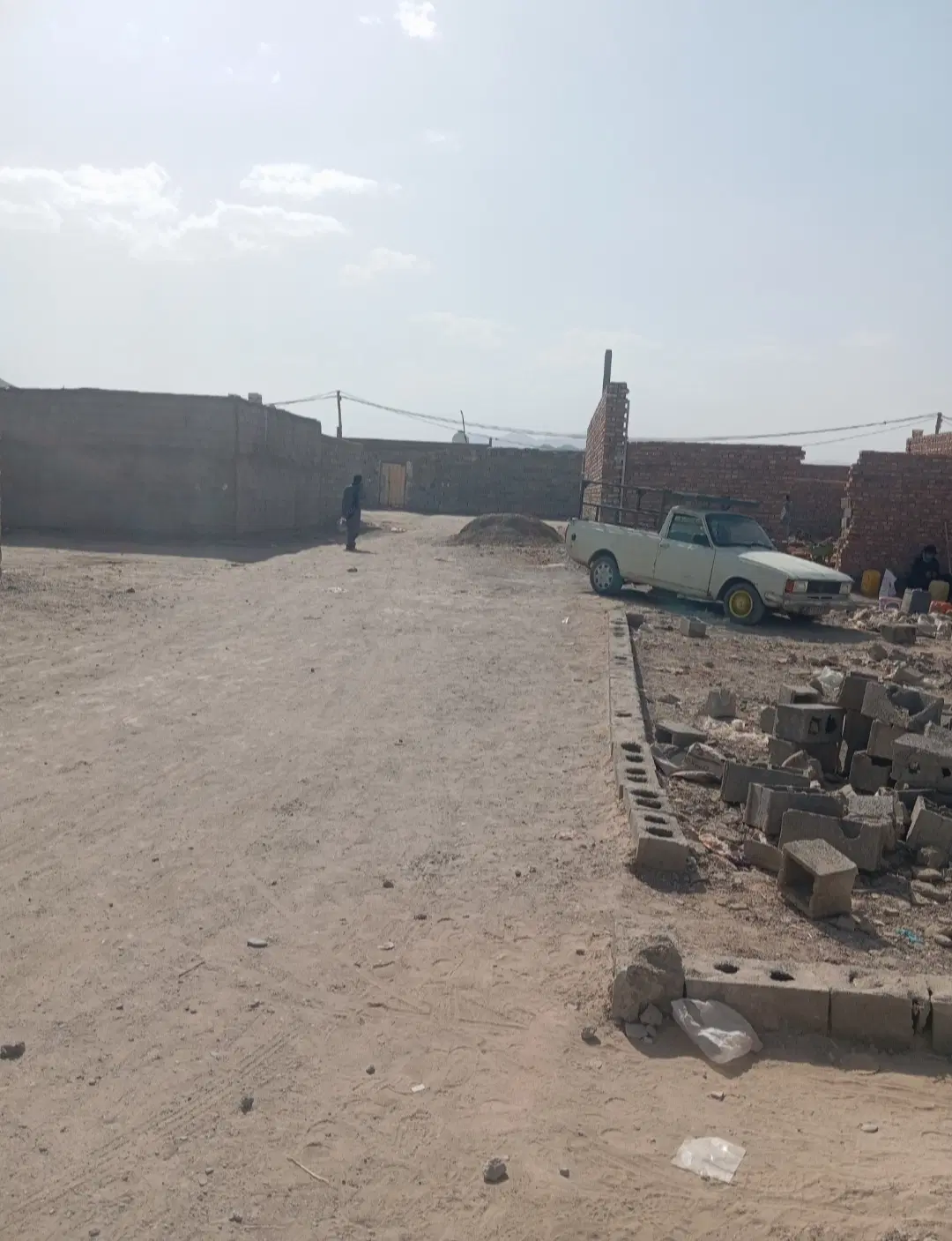 زمین پیربخش