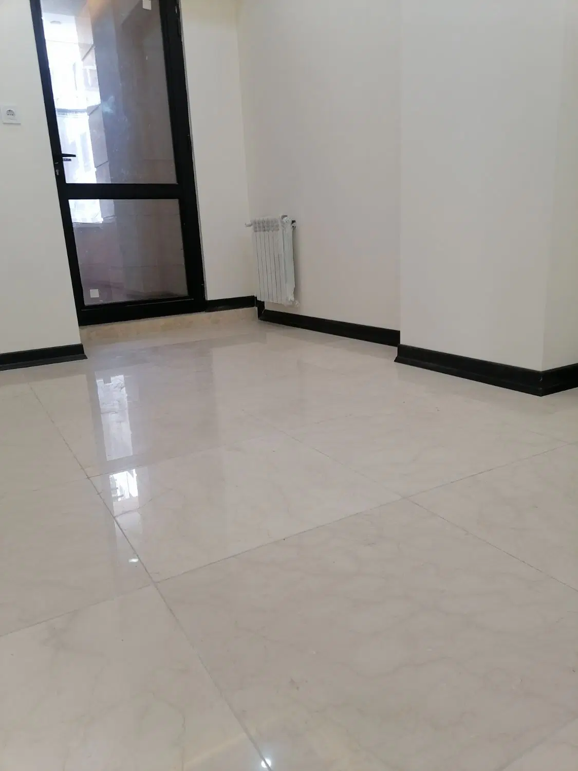 87 متر آپارتمان شهرآرا کیا شمالی