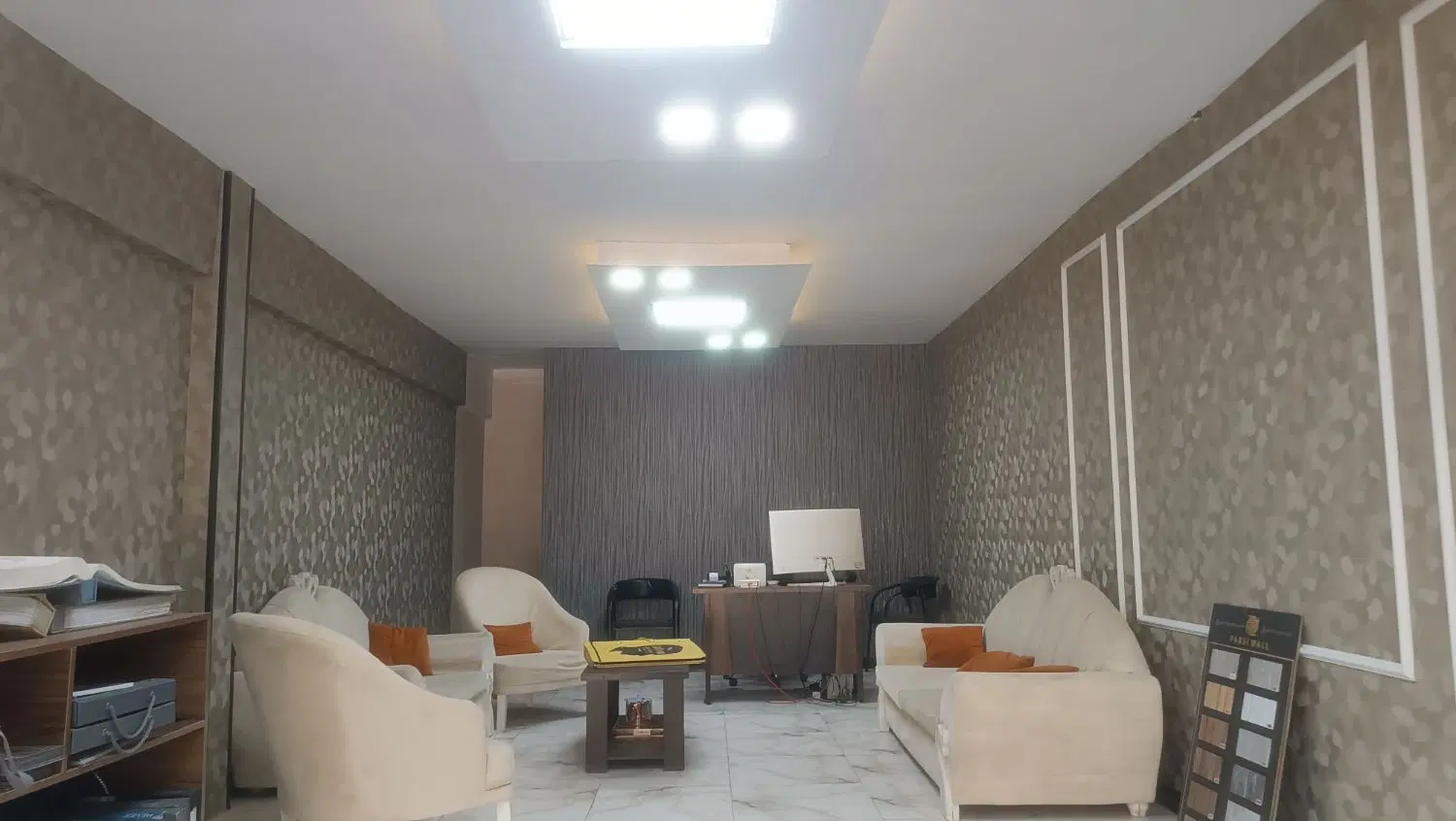 واگذاری مغازه ۴۲متری ارزان
