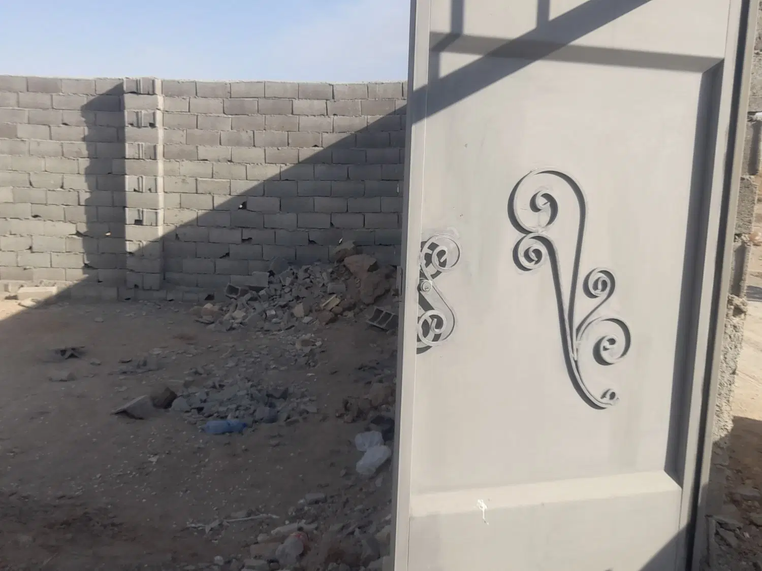 زمین باغ ۷۸۰ متری زیر قیمت