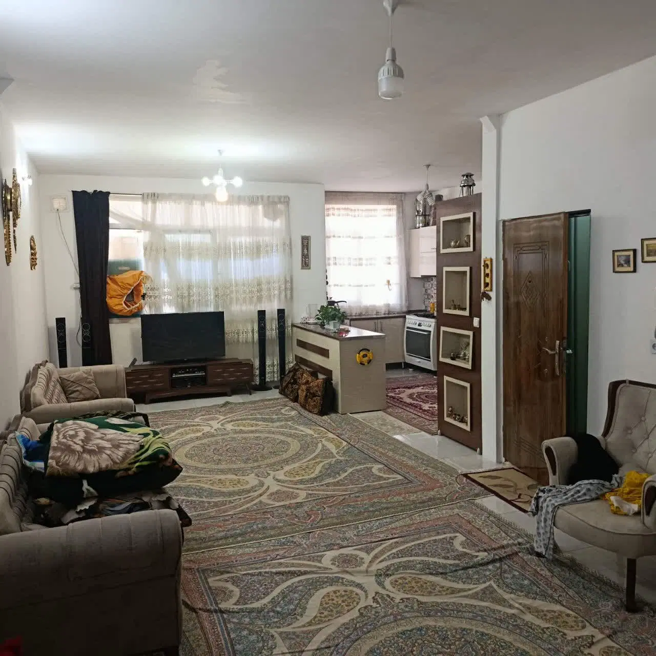 منزل مسکونی آپارتمانی صد متر