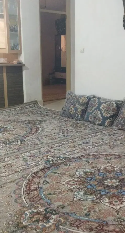 رهن واجاره ۲ خوابه ۱۰۰متر کوی نیایش
