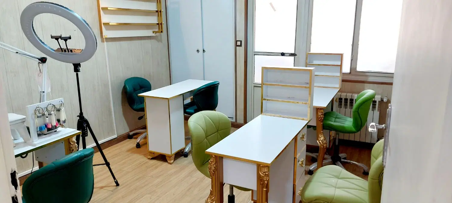 اجاره میز ناخن، صندلی رنگ و کراتین