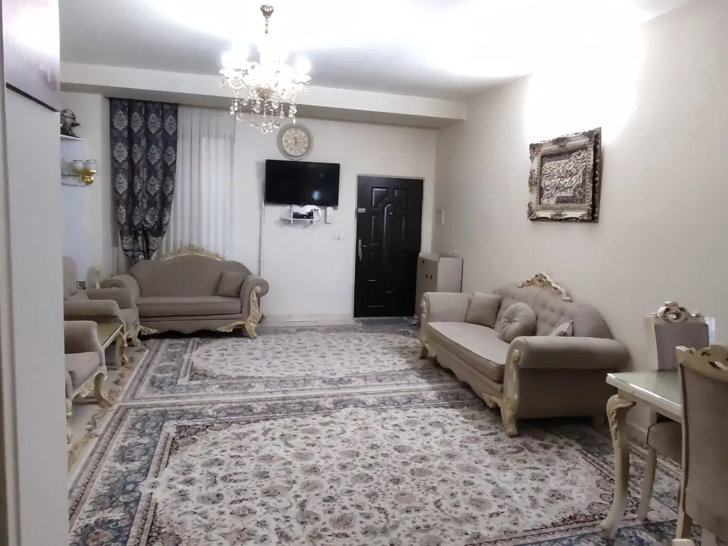 فروش آپارتمان ۶۱ متری