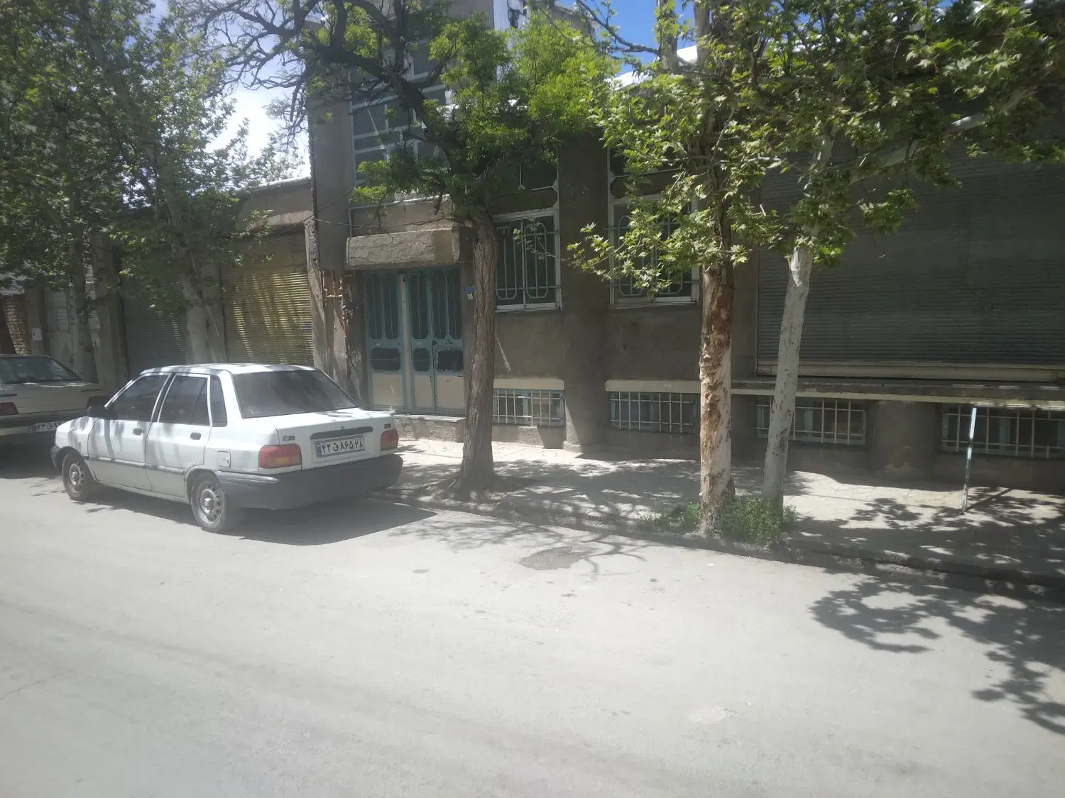 خانه ویلایی برای اجاره بر خیابان پاسداران اسداباد