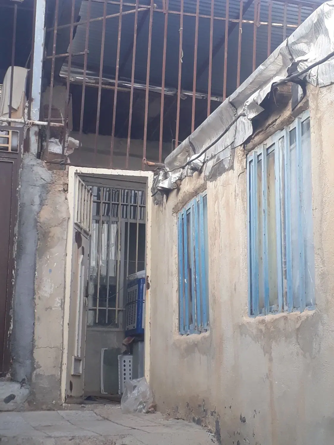 خانه در صادقیهخانه در شهر