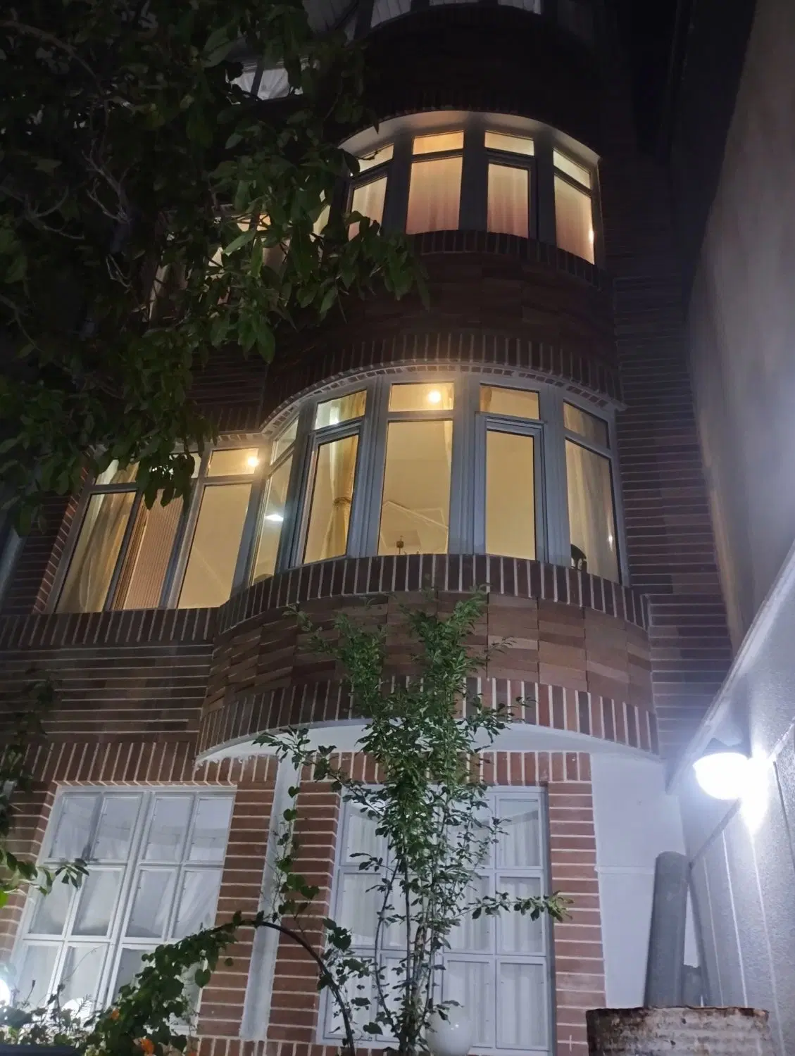 ویلایی.یکجا فروشی.نوساز
