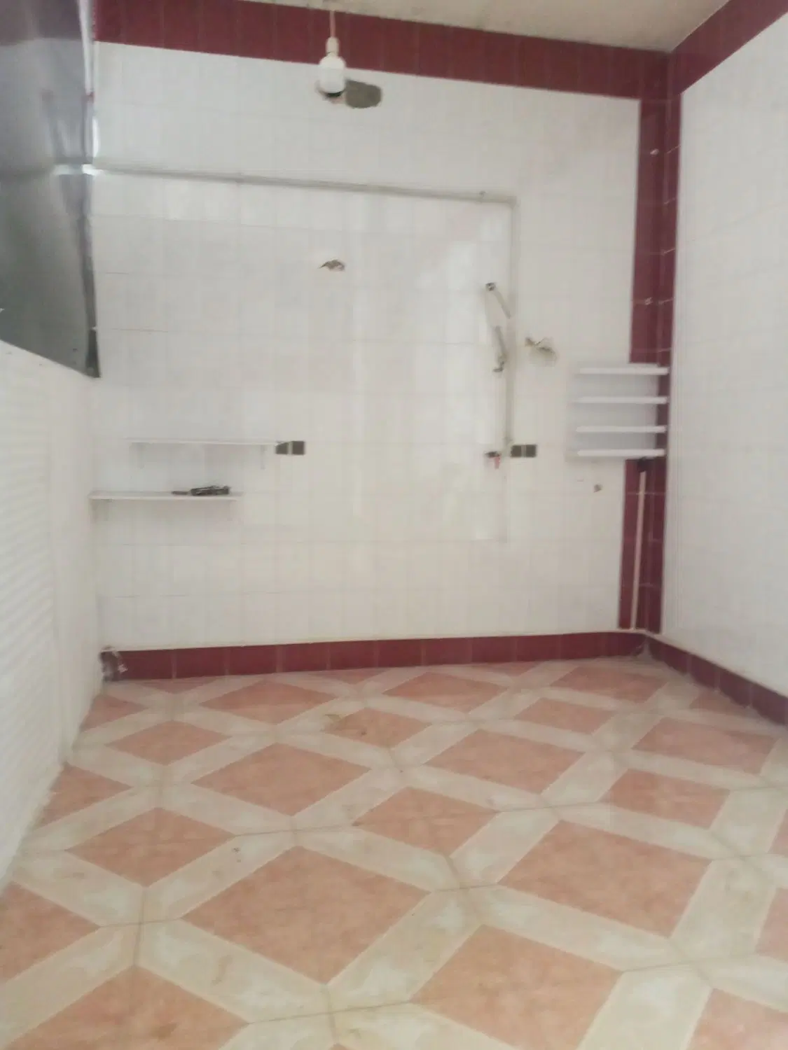 اجاره پارکینگ واقع در شهرک سعدی
