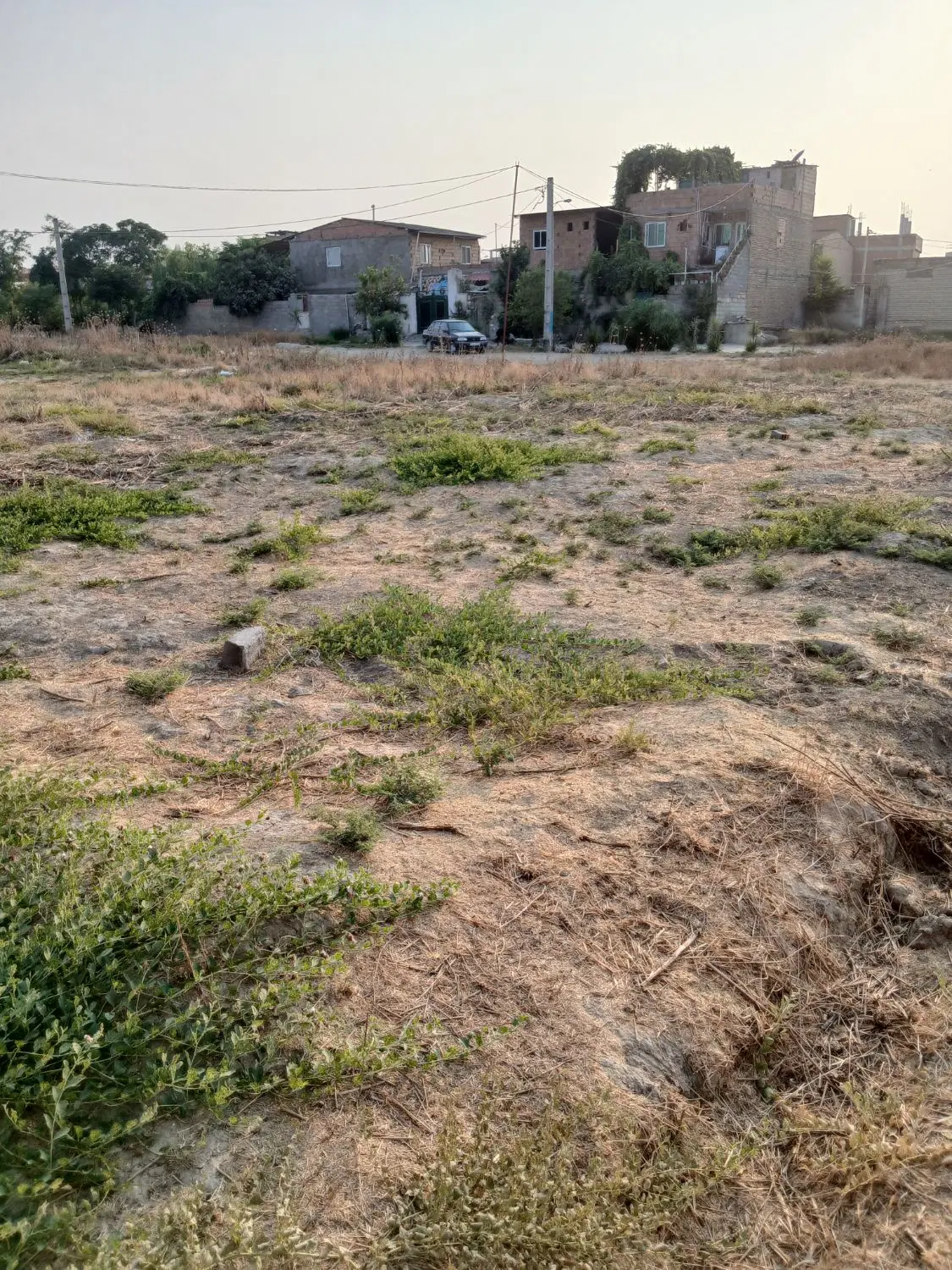 زمین مسکونی