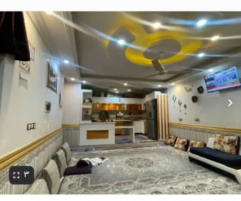 ملک سه طبقه همکف فروشی