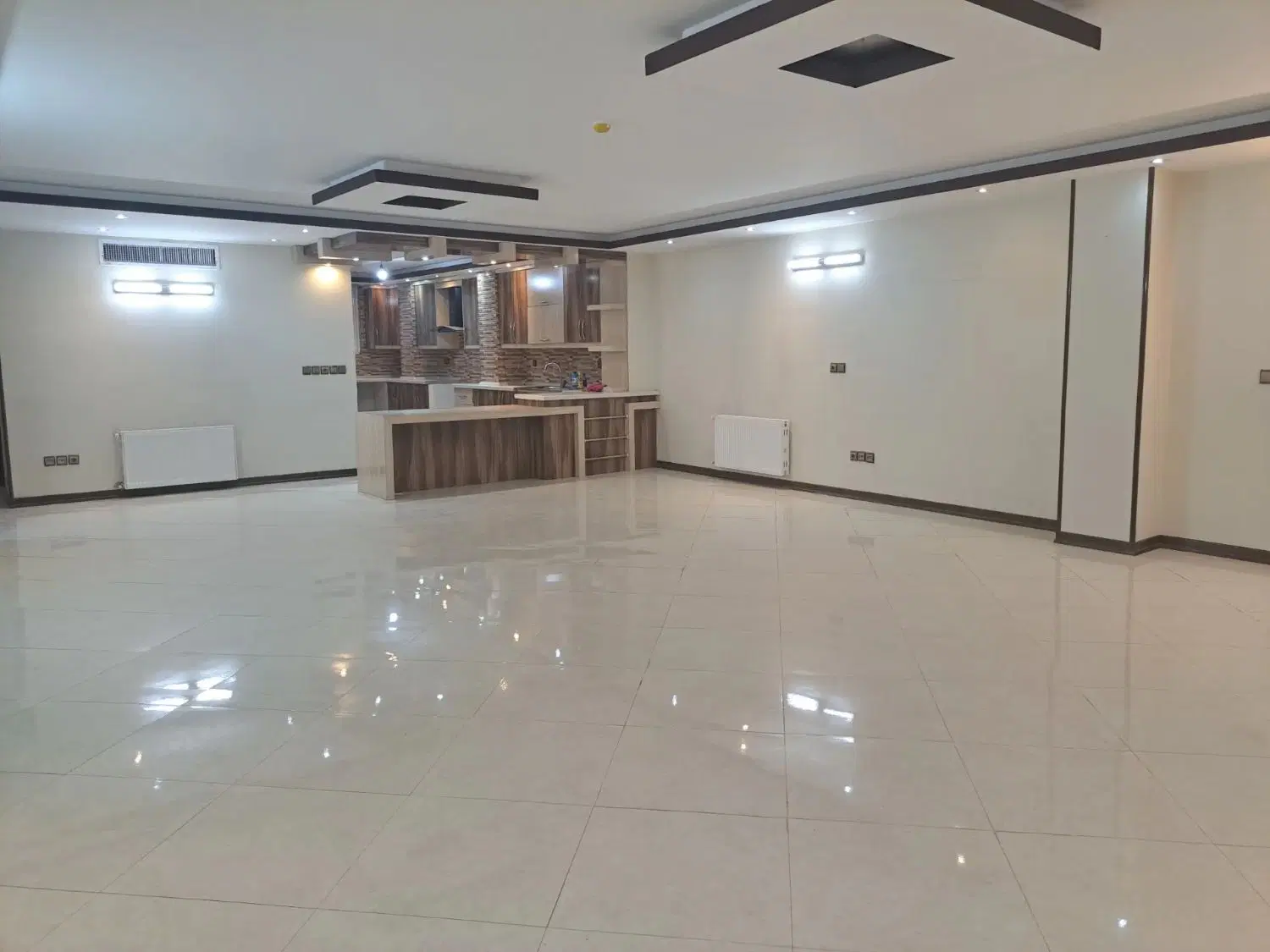 آپارتمان دلباز و خوش نقشه