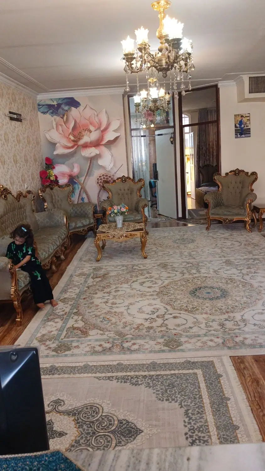 یه واحد ۹۰ متری شیک
