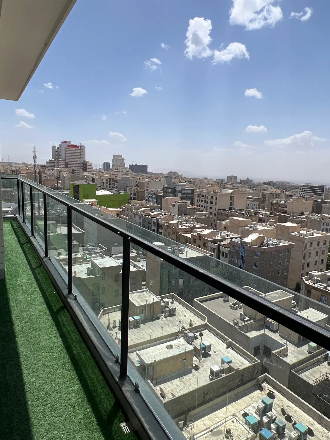 اپارتمان ۱۲۸ متری ویو دار  ابدی فول‌مشاعات