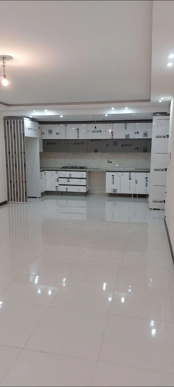 93 متر طبقه اول پارکینگ دار قابل معاوضه