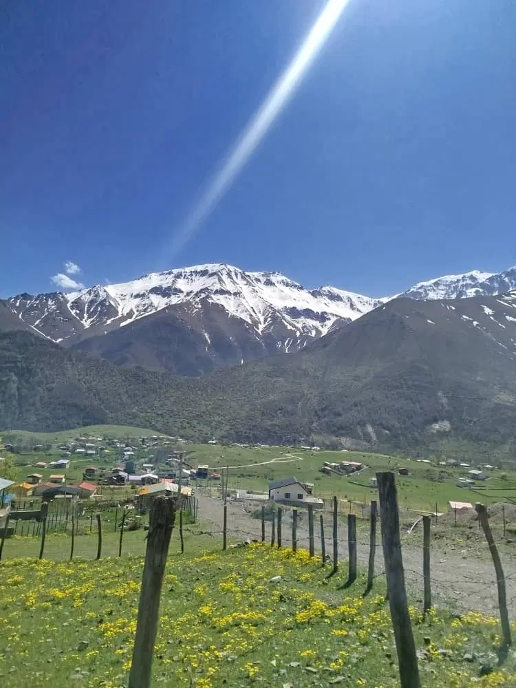 200 متر زمین در کوهستان الیت