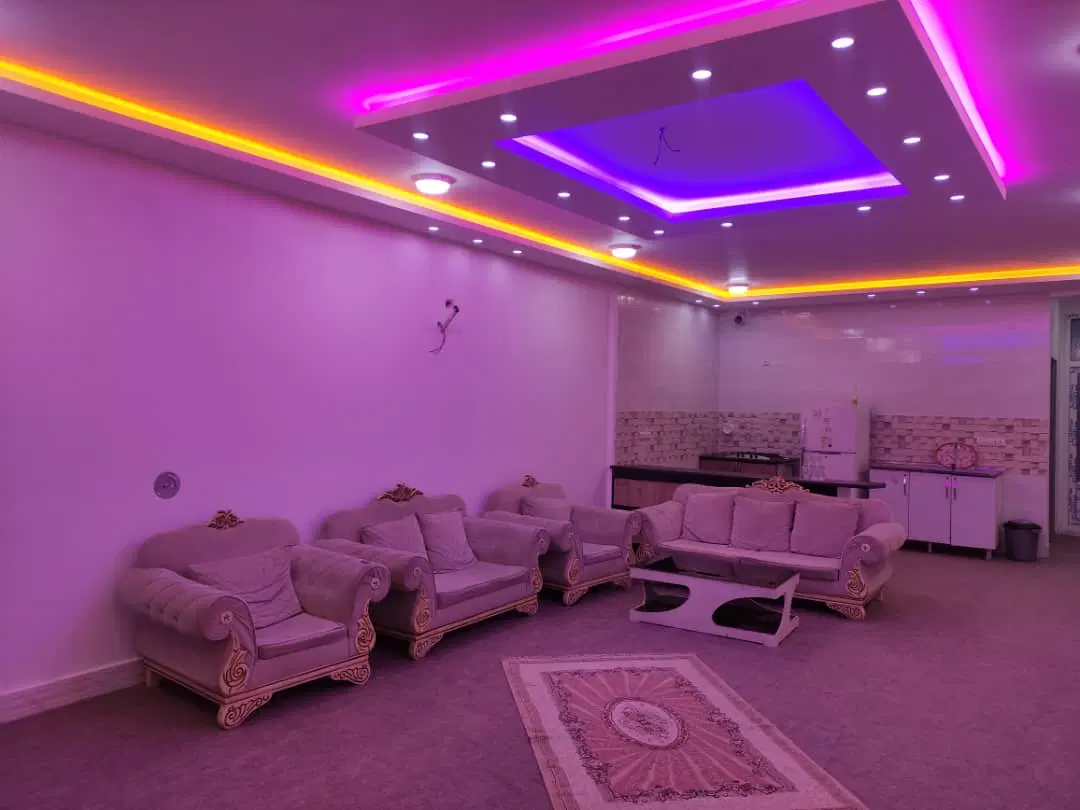 منزل سه خوابه تمیز باهمه امکانات پارکینگ دار