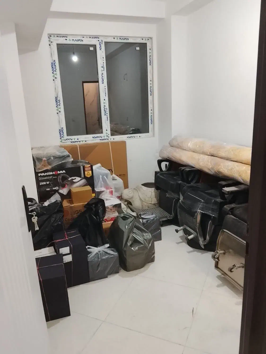 واحد ۴۲متری تک خواب نوساز سند تک برگ