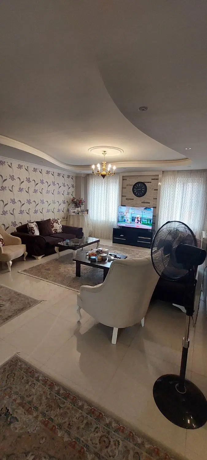 ۱۴۰ متر تکواحدی