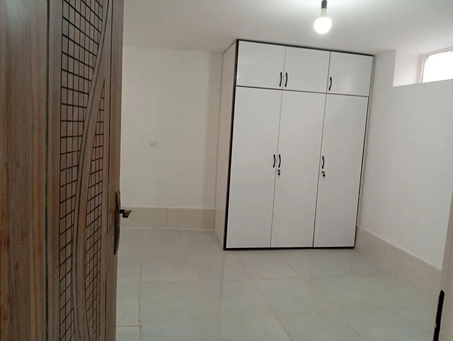 خانه‌ ی‌ اجاره‌ ای