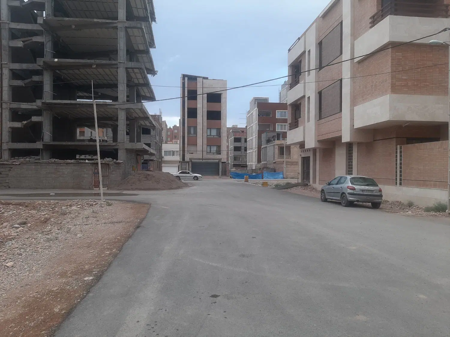 زمین مهستان