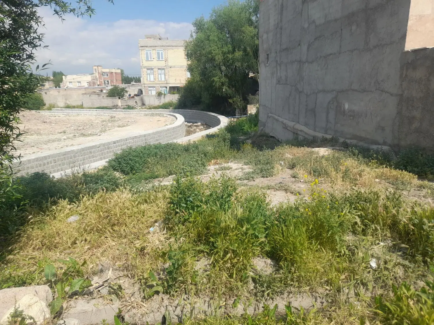زمین ملاباشی ۱۱۰متر
