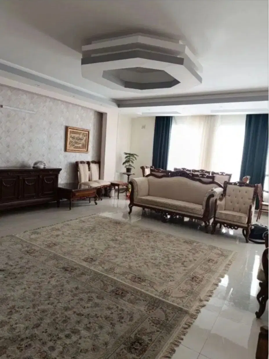 اجاره جانبازان آپارتمان ۱۱۰ متر